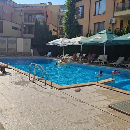 Three-room Apartament Sveti Vlas