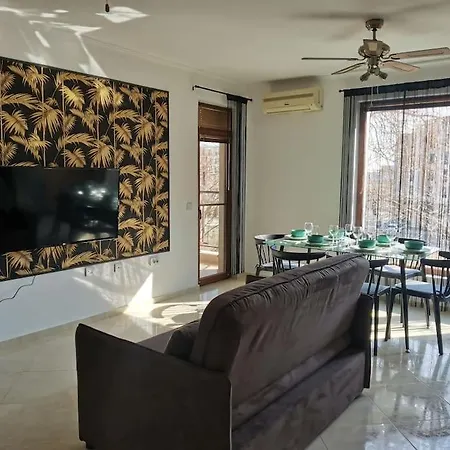 Three-room Apartamento Sveti Vlas