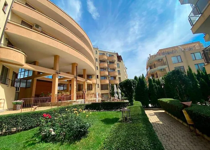 アパート Three-room