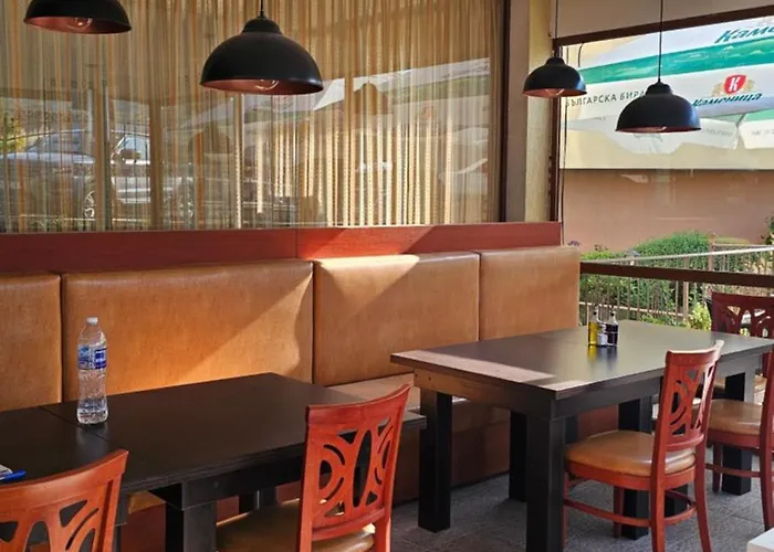 Three-room アパート